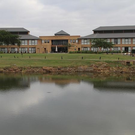 Phakalane Golf Estate Hotel Resort Gaborone Exterior foto