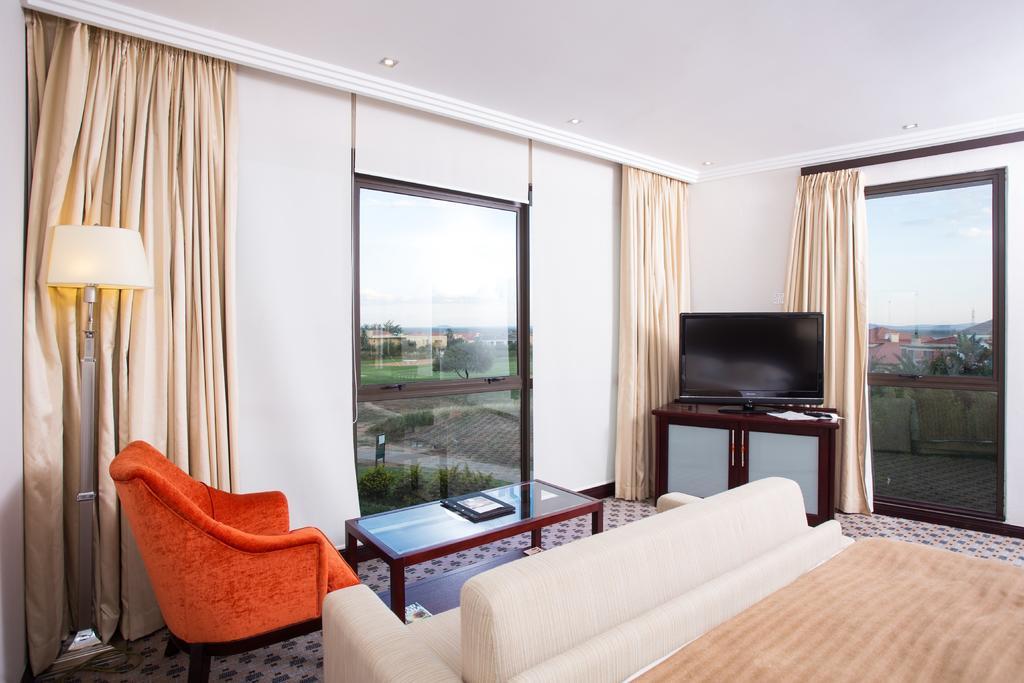 Phakalane Golf Estate Hotel Resort Gaborone Cameră foto