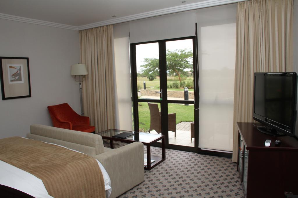 Phakalane Golf Estate Hotel Resort Gaborone Cameră foto