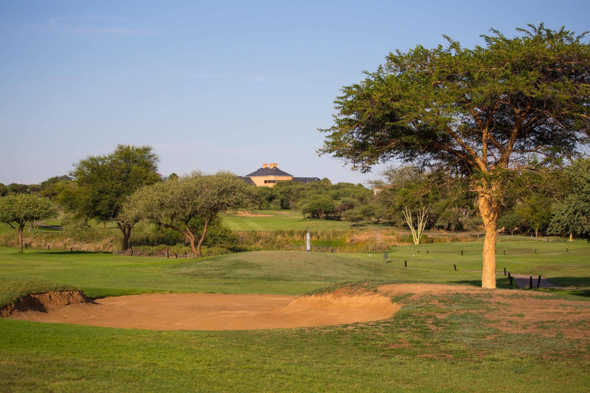 Phakalane Golf Estate Hotel Resort Gaborone Exterior foto
