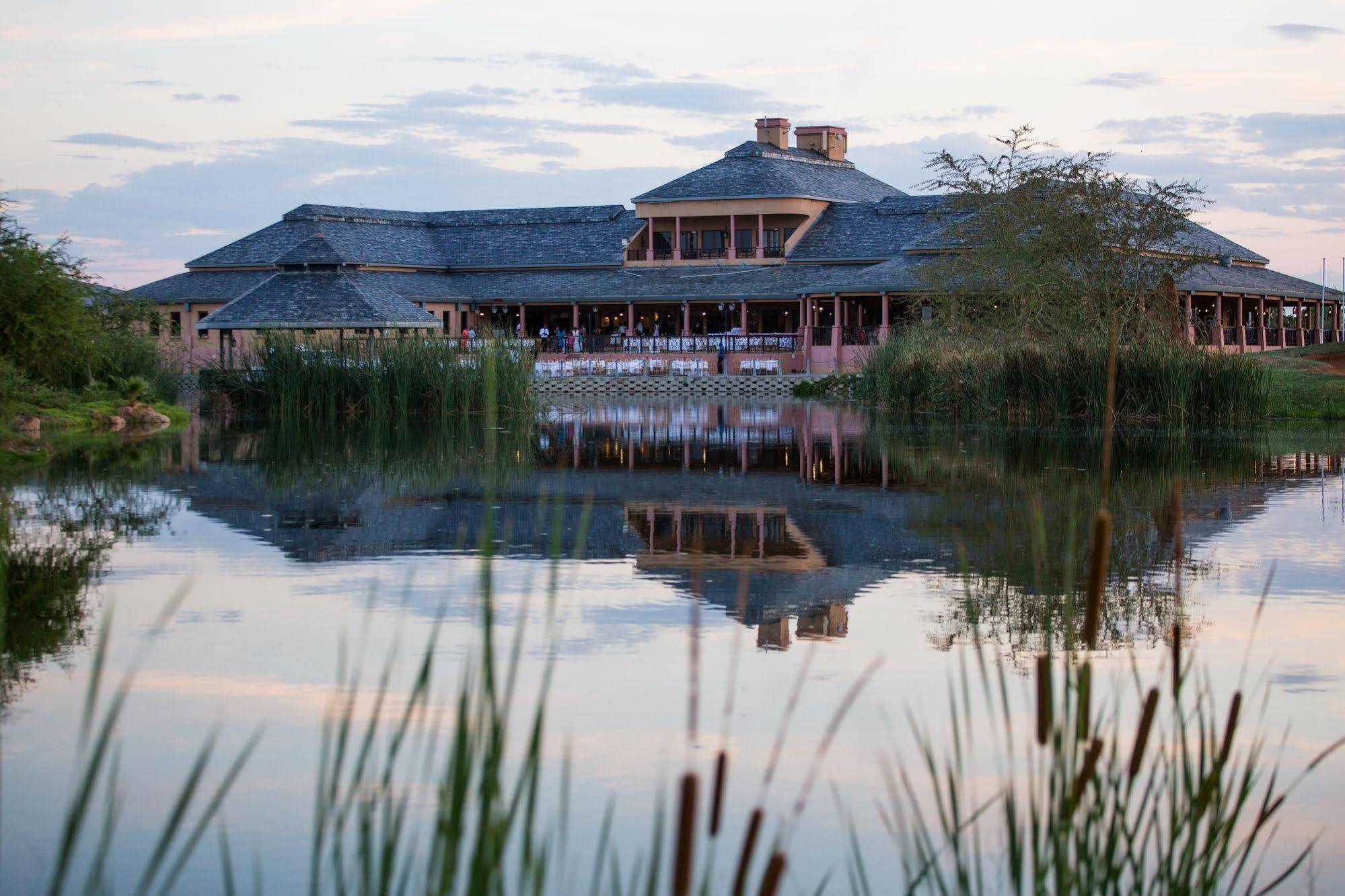 Phakalane Golf Estate Hotel Resort Gaborone Exterior foto